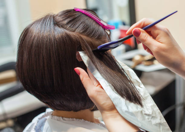 Advanced salon courses in Sri Lanka. hair coloring and color correction. Hair cutting techniques, Nail and Skin care.