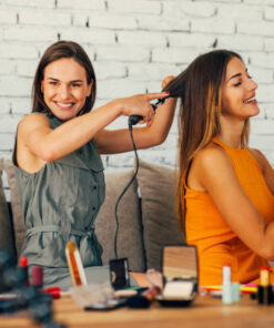Career building hair and beauty training courses in Nugegoda Colombo.